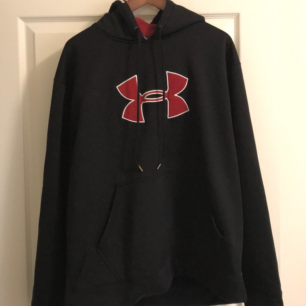 Black Under Armour hoodie